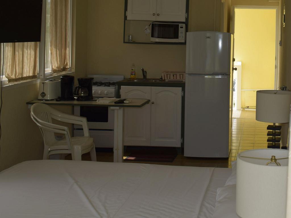 Chateau Blanc Apartments On Sea Christ Church Luaran gambar