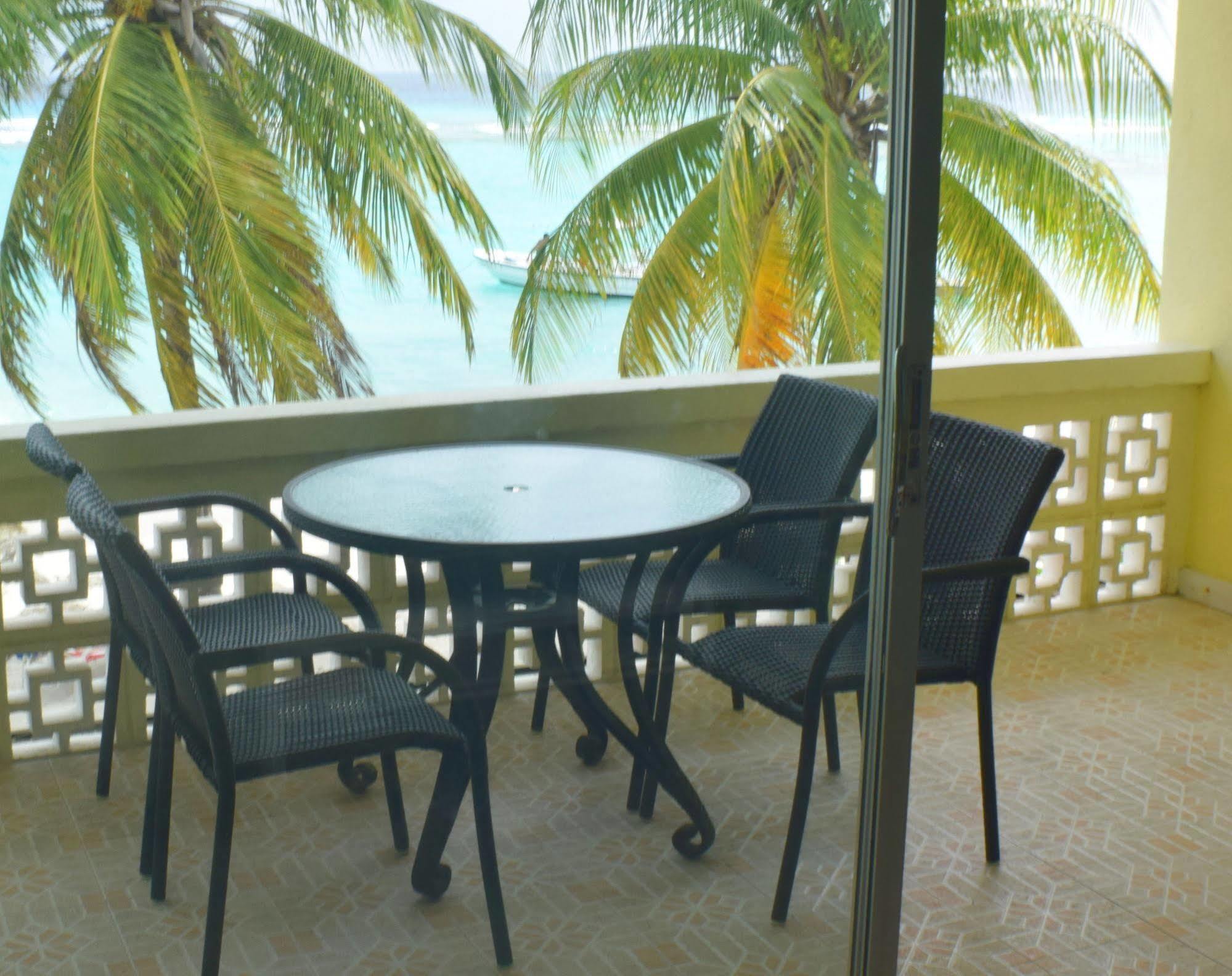 Chateau Blanc Apartments On Sea Christ Church Luaran gambar